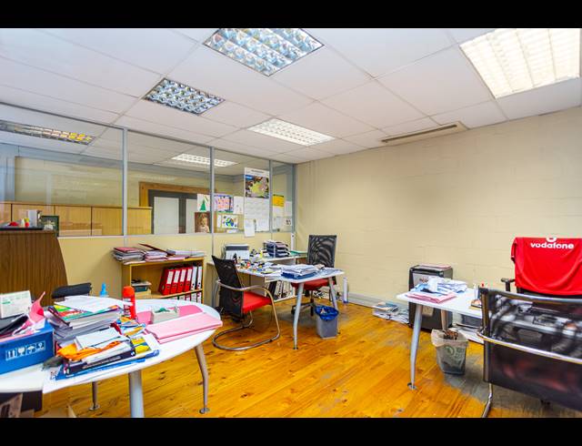 398M² BUILDING FOR SALE IN MARCONI BEAM INDUSTRIA